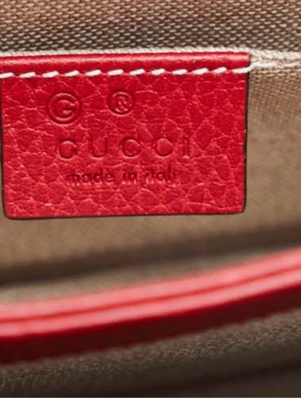 Gucci Interlocking G Small Crossbody Bag Red Grained Calfskin Leather